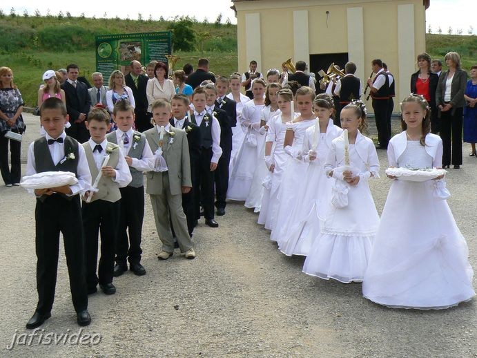 Fotogaléria Prvé sv. prijímanie 2009 (9) Prvé sv. prijímanie 2009