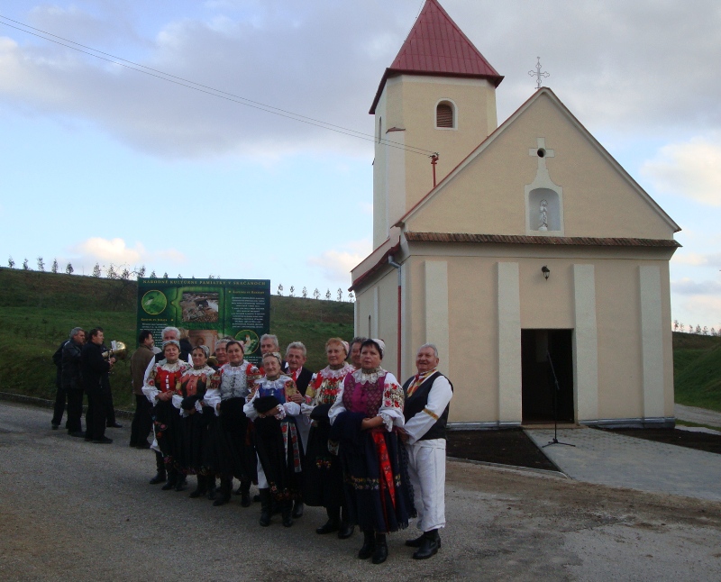 Fotogaléria Požehnanie obnovených kultúrnych pamiatok (66) Požehnanie obnovených kultúrnych pamiatok