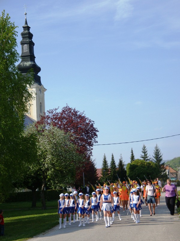 Fotogaléria Stavanie mája 2010 (18) Stavanie mája 2010