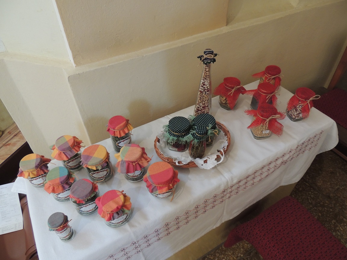 Fotogaléria Výzdoba z darov zeme 2014 (66) Výzdoba z darov zeme 2014
