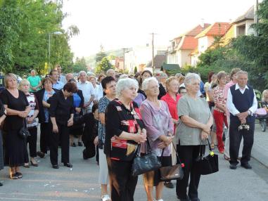 Slávnosť Božieho Tela - procesia Slávnosť Božieho Tela - procesia