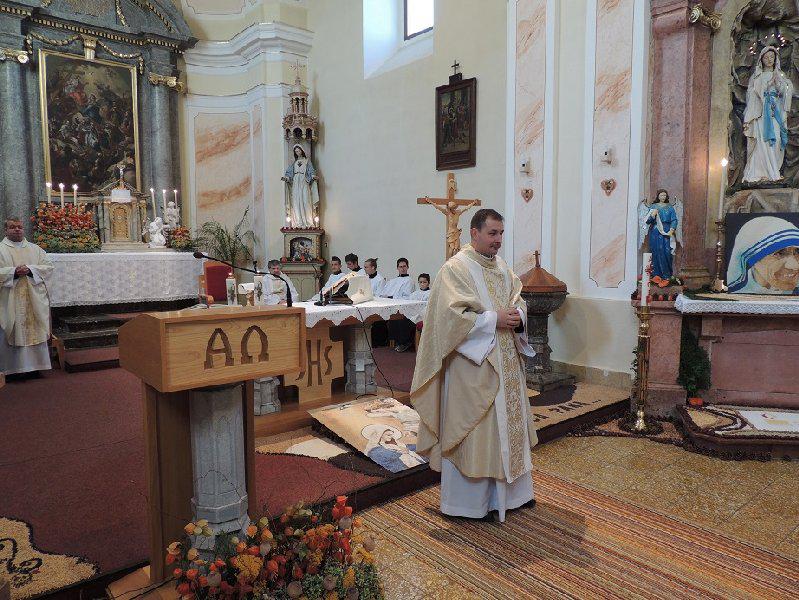 Fotogaléria Hodová sv. omša 2015 (23) Hodová sv. omša 2015